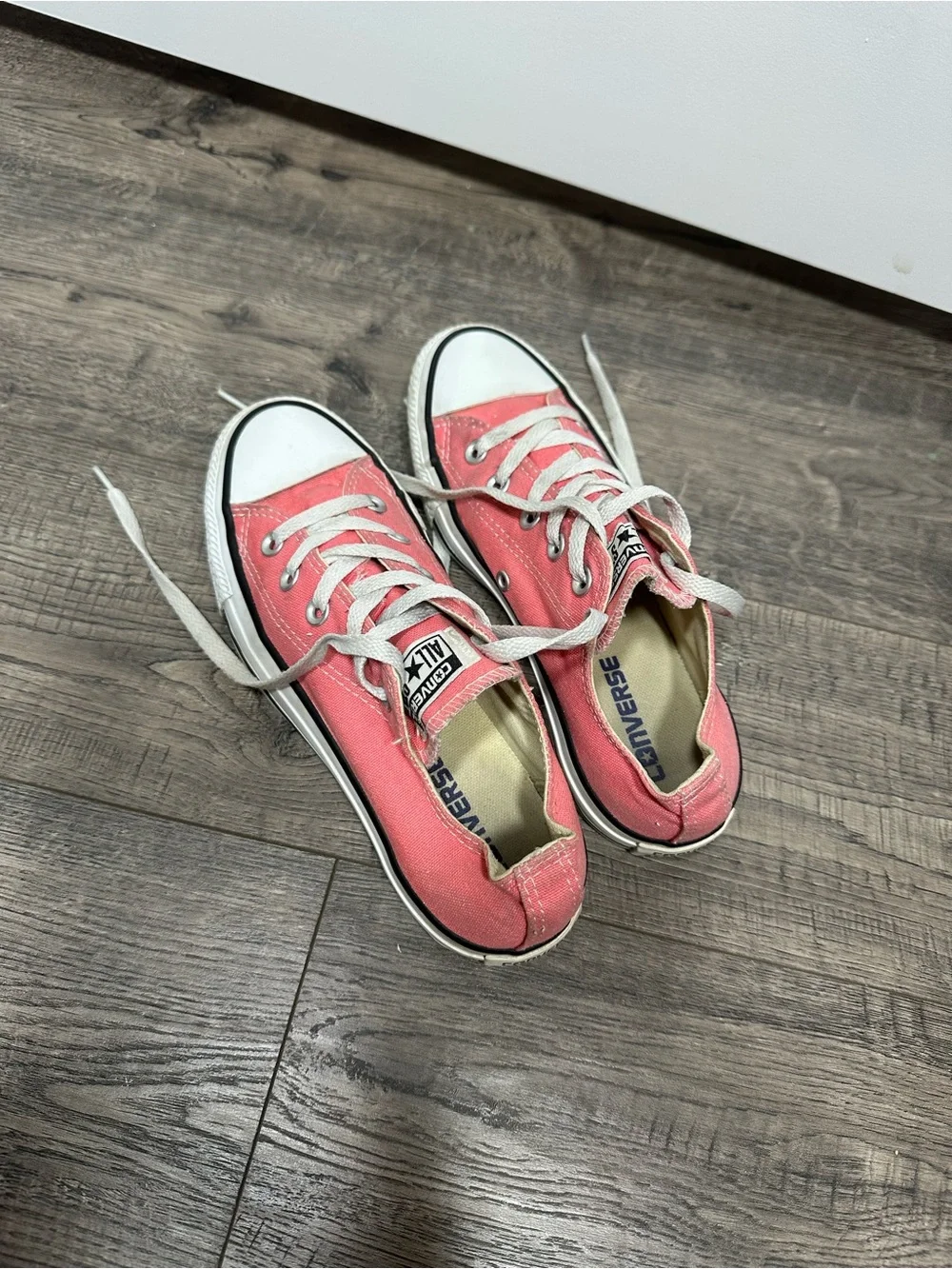 Converse Coral Pink Low Top Sneakers - Picture 2 of 3